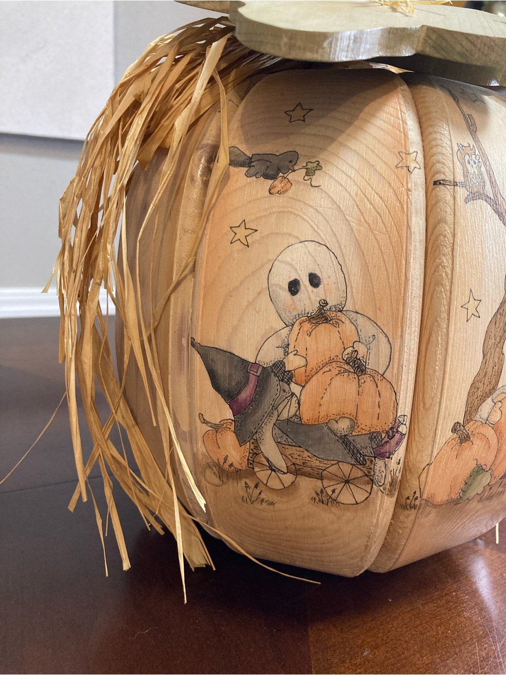 Vintage Hand Painted Wooden Fall Pumpkin Centerpiece With Ghost & Scarecrow Art - Picture 5 of 15